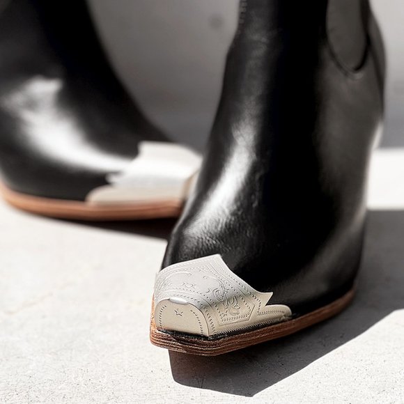 NEW Black PU Leather Metal Cap Toe Block Heel Cowgirl Cowboy Western Ankle Boots - Picture 8 of 14